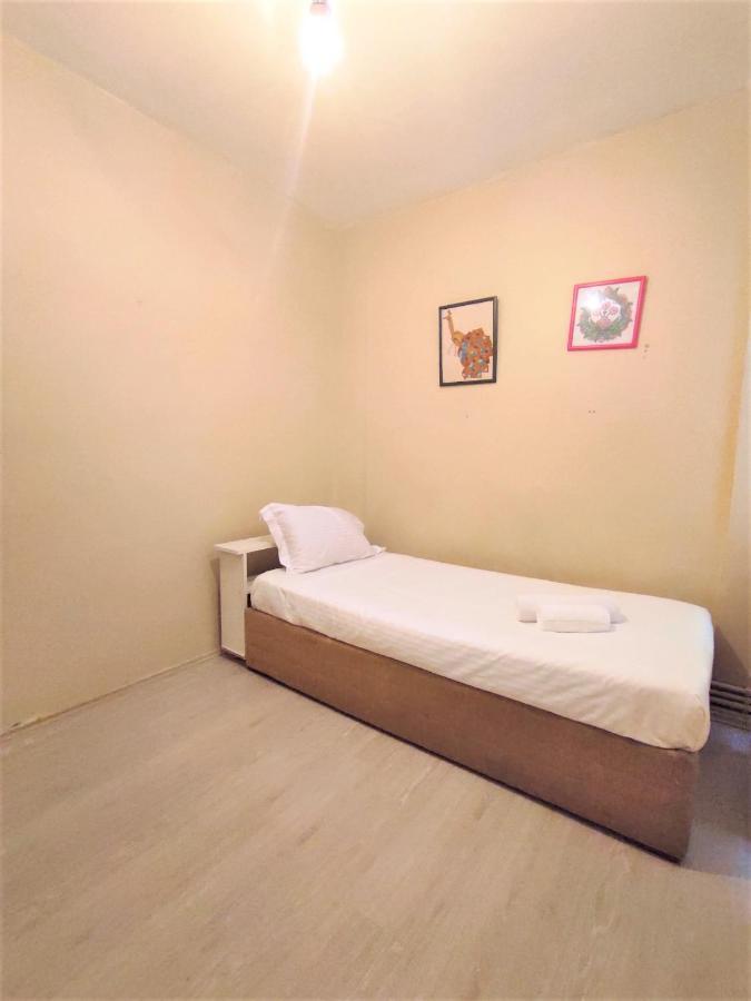 Peaceful Suite Centre Of Kadikoey Estambul Exterior foto